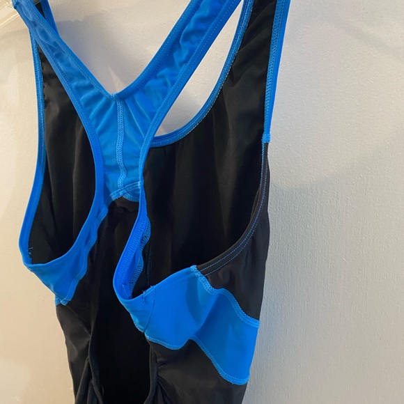 TYR Alliance T-Splice Maxfit One Piece Swimsuit Size 38 N3876 - Picture 9 of 11